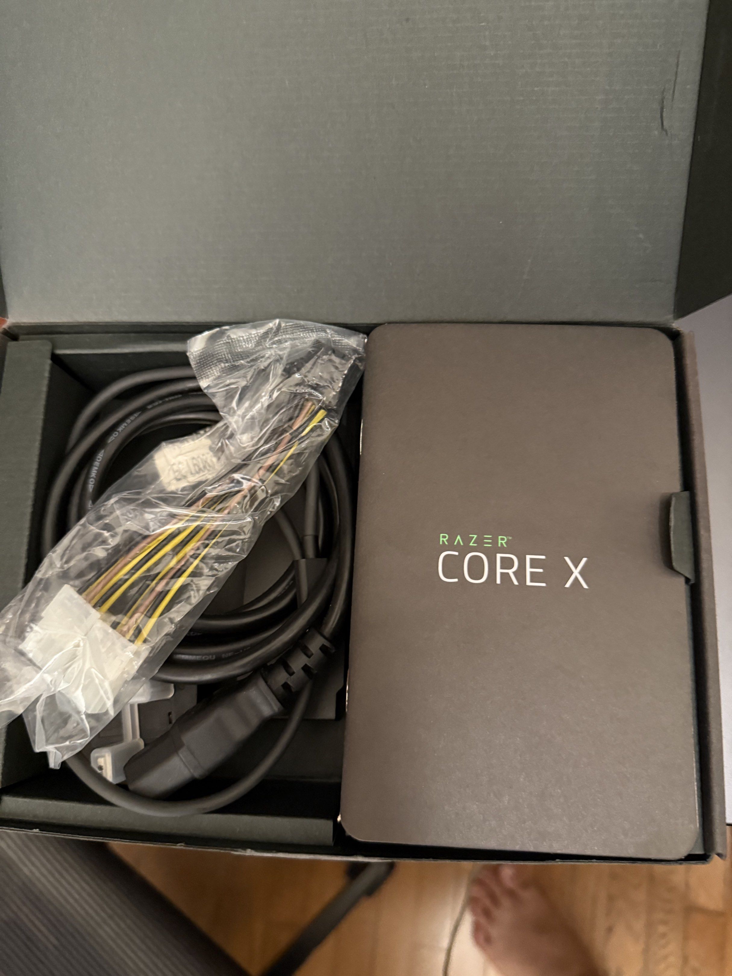 Razer Core X External GPU - Chrome447934293691617280
