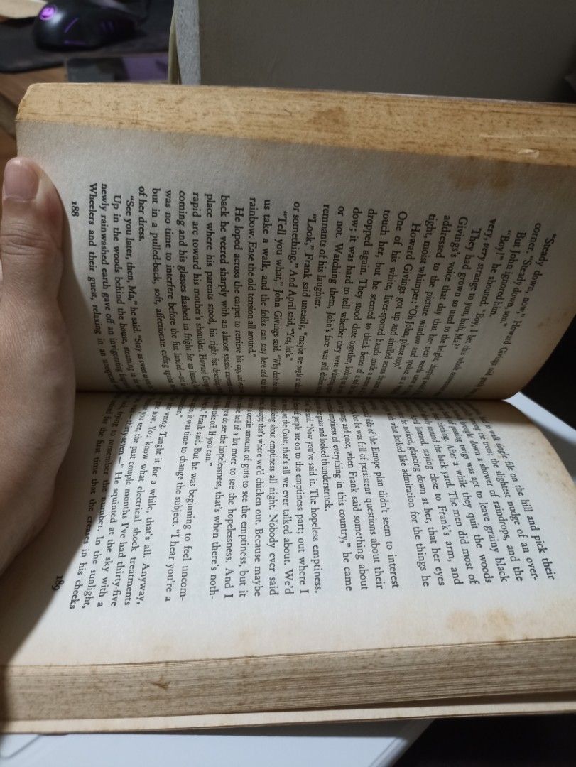 Revolutionary Road by Richard Yates (Category: Storybooks) located in Pasig City. Submitted by tapisph (Listing ID 1436560654, Image 2). Description: "Revolutionary Road" by Richard Yates well loved, selling low to declutter and make space for new books.