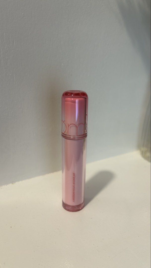Rom&nd Glasting Water Tint (Category: Makeup) located in Manila. Submitted by thecl0setclub (Listing ID 1436549662, Image 1). Description: - Rom&nd Glasting Water Tint - Shade: 28 Snow Strawberry - Used twice only - Bought in Olive Young rfs: - Wrong shade Buyer may request for more pics !! 🫰🏻.