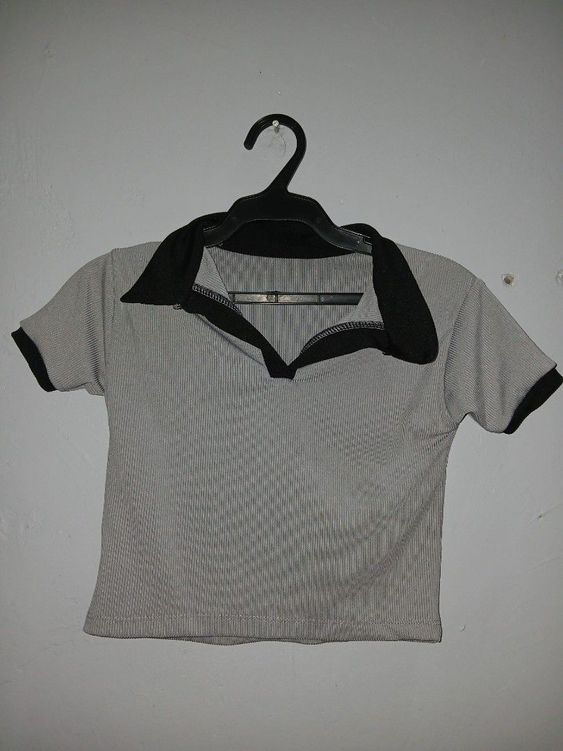 [SALE!] Set B - Assorted Tops Bundle - 5 pcs (Category: Blouses) located in Marikina City. Submitted by prelovedbydokja2026 (Listing ID 1436608025, Image 3). Description: Set B - Assorted Tops Bundle Inclusions: - 5 pcs tops shown on the pics.