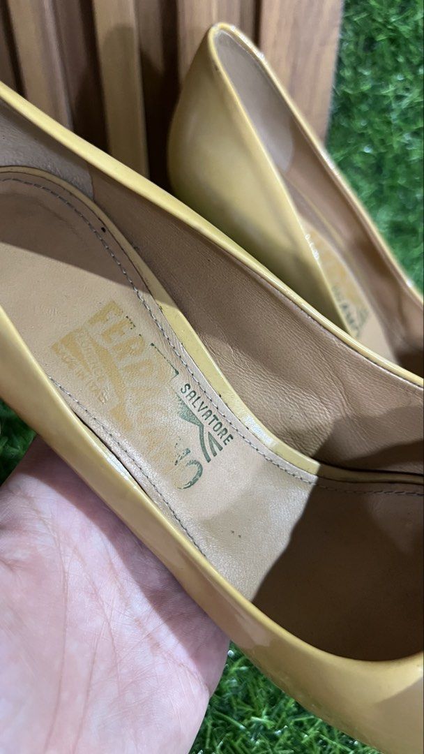 SALVATORE FERRAGAMO LEATHER HEELS (Category: Heels) located in Baguio. Submitted by vercale (Listing ID 1436567835, Image 3). Description: EXCELLENT USED CONDITION PLEASE BROWSE ALL PICS FOR MORE DETAILS FROM PERSONAL BOX.