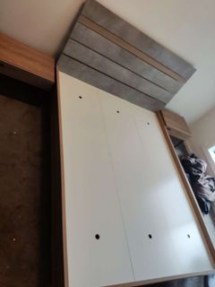 (Category: ) located in . Submitted by priceworthfurniture (Listing ID 1436470400, Image 1). Description: .