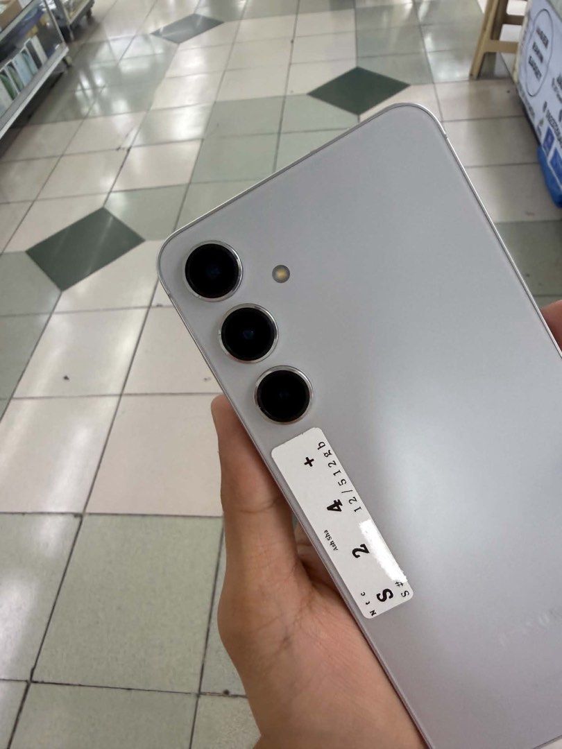 Samsung S24 Plus 512gb FU NTC NO ISSUE ALL WORKING (Category: Samsung) located in San Juan City. Submitted by javedsgadgetshop (Listing ID 1436557567, Image 3). Description: INSTALLMENT OPTIONS : SPAY LATER / GGIVES / CREDIT CARD! WE BUY AND SELL SO PWEDE MAGBINTA OR SWAP ! Quick Specs : 25,999 💵 Samsung S24 plus 5G •512gb •NTC Variant •Good batt health •Factory Unlock •95% Smoothness •No hidden issue | No Repaired •100% Authentic | Not Refurbis