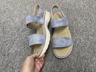 （分類：）位於 。 由 ysbbb 提交（商品編號 1436557647，圖片 1）。簡介： 。