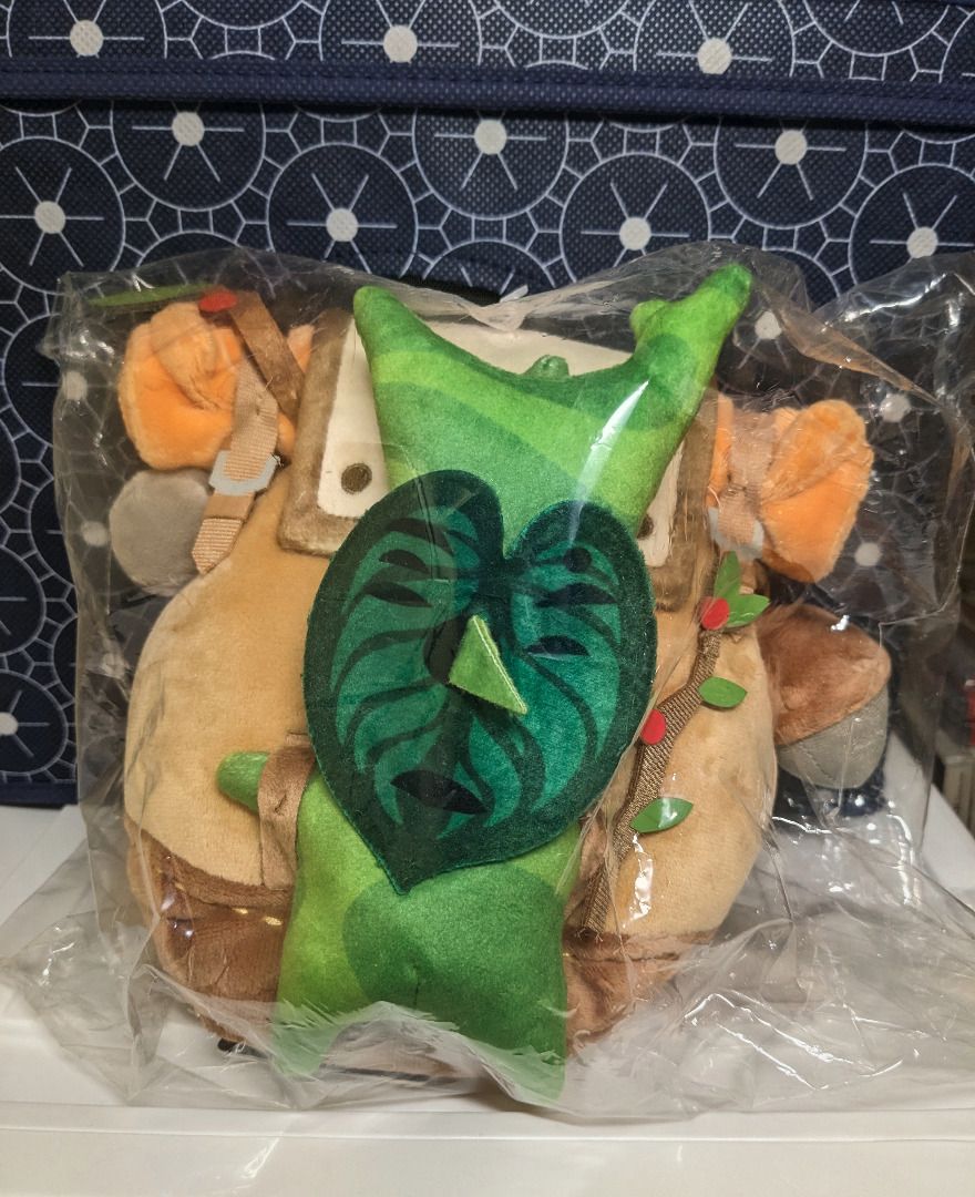 [BUNDLE] Traveling Korok Plushies (Brown & Red) Zelda Tears of the Kingdom (Category: Plushies & Soft Toys) located in Manila. Submitted by r_vault (Listing ID 1436632874, Image 2). Description: Can be purchased individually, but price will be higher: 1,100 PHP each.