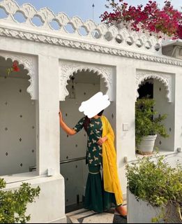 (Category: ) located in . Submitted by style.mi (Listing ID 1436553300, Image 1). Description: .