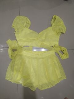 (Category: ) located in . Submitted by littlezcloset (Listing ID 1436590565, Image 1). Description: .