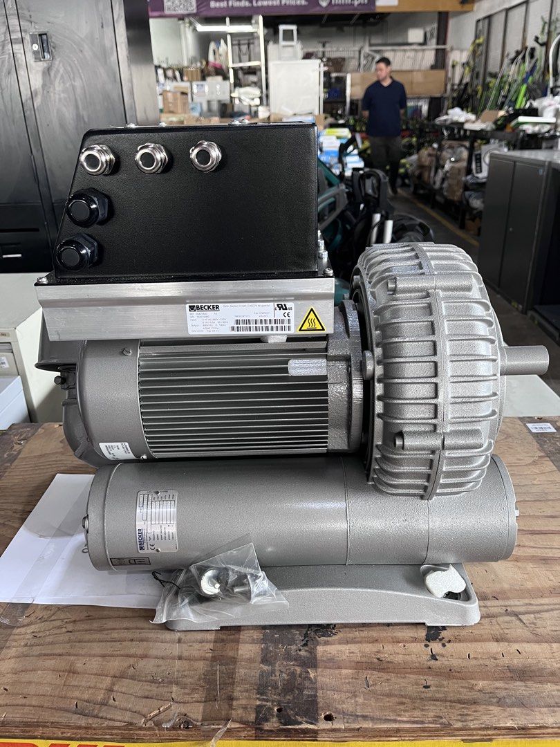 Side channel blower (Category: Construction Tools & Equipment) located in Manila. Submitted by prittielei (Listing ID 1436486468, Image 1). Description: .
