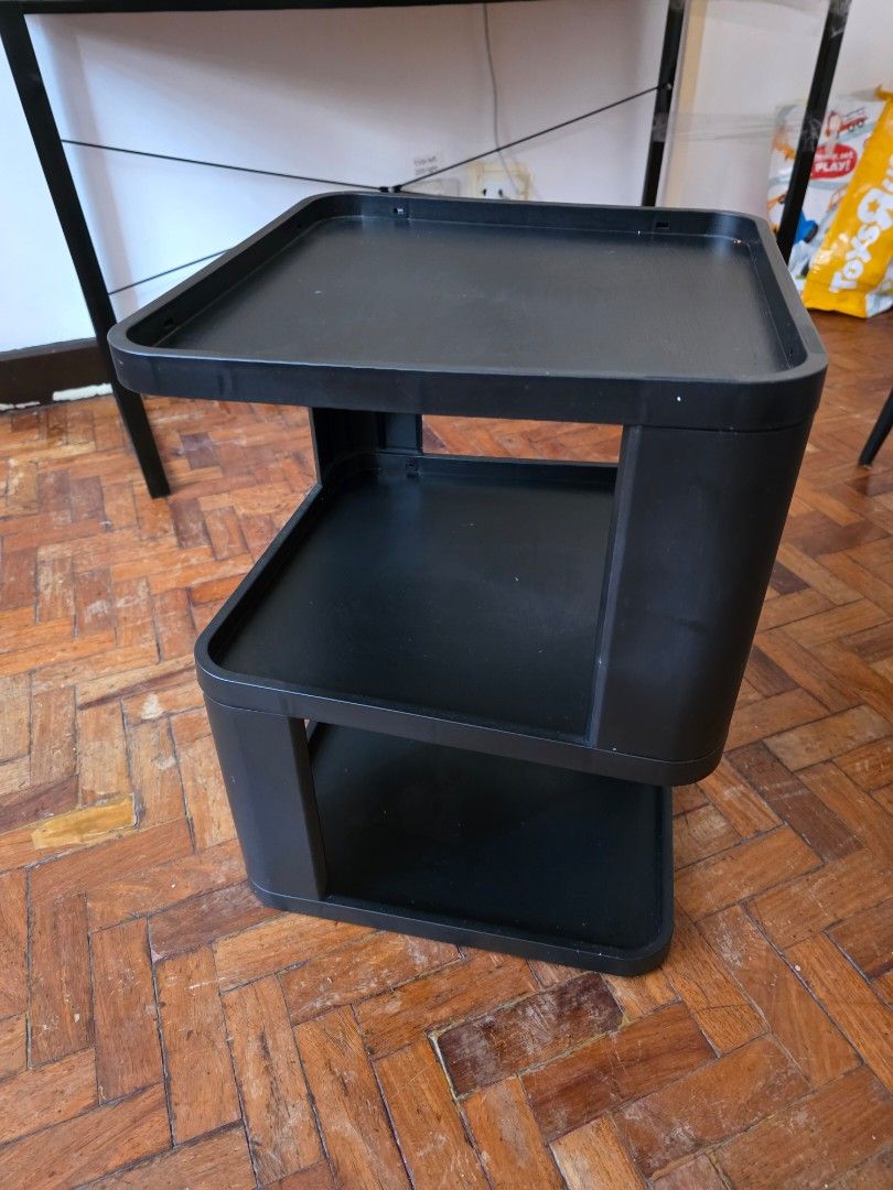 Side table plastic (Category: Shelves, Cabinets & Racks) located in Manila. Submitted by jansenica (Listing ID 1436571023, Image 3). Description: location pasig 700.