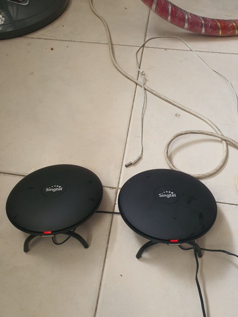 Singtel Mesh Extender447341513461606400
