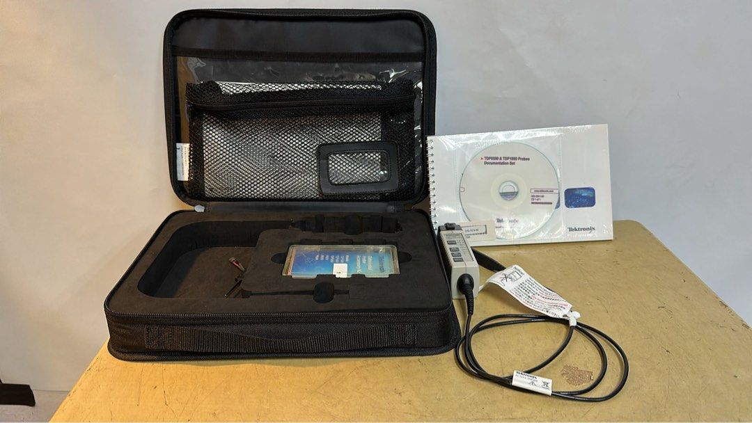 Tektronix TDP1000 Differential Probe Kit447366691019837440