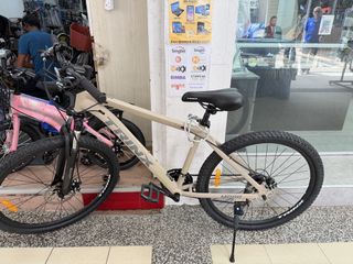 (Category: ) located in . Submitted by syiqz (Listing ID 1436576394, Image 1). Description: .