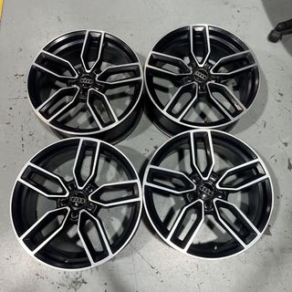 (Category: ) located in . Submitted by exoticwheels (Listing ID 1436547944, Image 1). Description: .