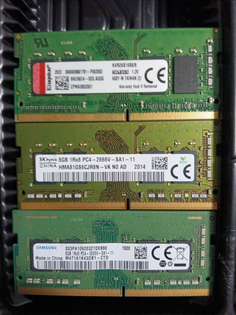 Various 8GB DDR4 RAM Modules447703635964078080