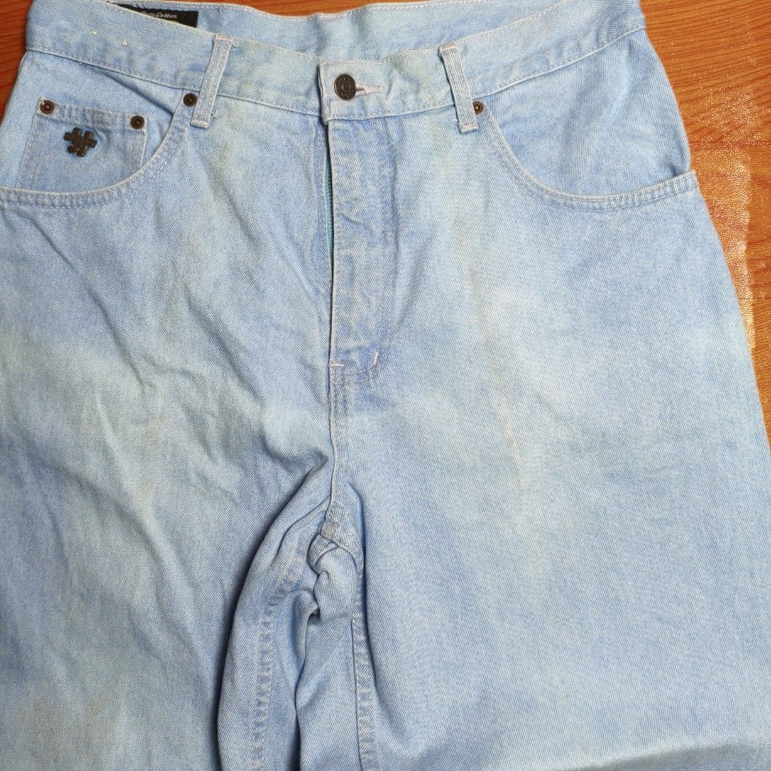 VINTAGE EDWIN PANTS (Category: Activewear) located in Cavite. Submitted by erwheen (Listing ID 1436491158, Image 3). Description: VINTAGE EDWIN DIMES 32-34W 40L 13LEG 8HEM EXCELLENT CONDITION COLOR RATE 9/10 ISSUE FADE PATCH ONLY 750 PLUS SHIPING MOP GCASH COURIER J&T / LALAMOVE NO COD/COP LOCATION CAVITE CITY.
