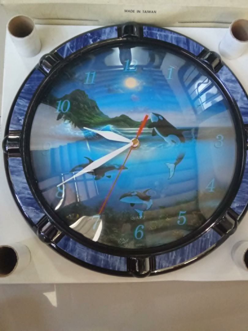 Vintage Wildlife Collection Orcas wall clock 30cm diameter Php950 (Category: Clocks) located in Taytay. Submitted by fastdragon-e045 (Listing ID 1436522333, Image 1). Description: Vintage Wildlife Collection Orcas wall clock 30cm diameter Php950 good working condition brand new, old stock mint condtion.