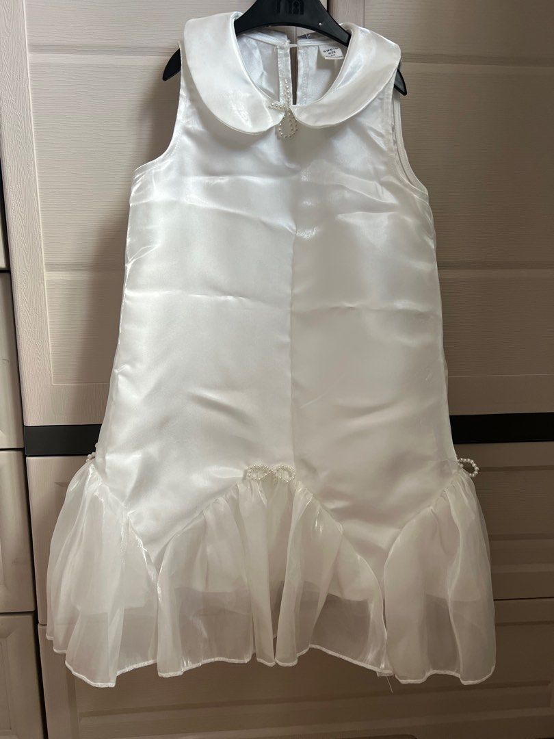 white dress kids (Category: Babies & Kids Fashion) located in San Pablo. Submitted by anshinsuru (Listing ID 1436491740, Image 1). Description: .