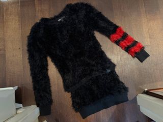 （分類：）位於 。 由 viktorias.vintage.wardrobe 提交（商品編號 1436630468，圖片 1）。簡介： 。