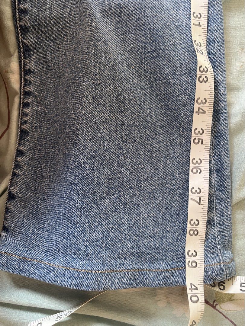 Zara Flare Jeans (Category: Jeans) located in Muntinlupa City. Submitted by ysabeb (Listing ID 1436535738, Image 3). Description: Zara High-waisted flare jeans/pants Size EUR 34, US 2, MEX 24. W: 24-25” no when worn pics :).