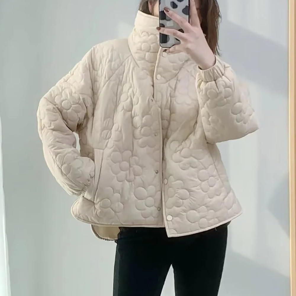 Zara Quilted Jacket - Size M (Category: Coats, Jackets and Outerwear) located in Kalibo. Submitted by Fabpurple_Shoppe (Listing ID 1436524658, Image 1). Description: will fit til large.