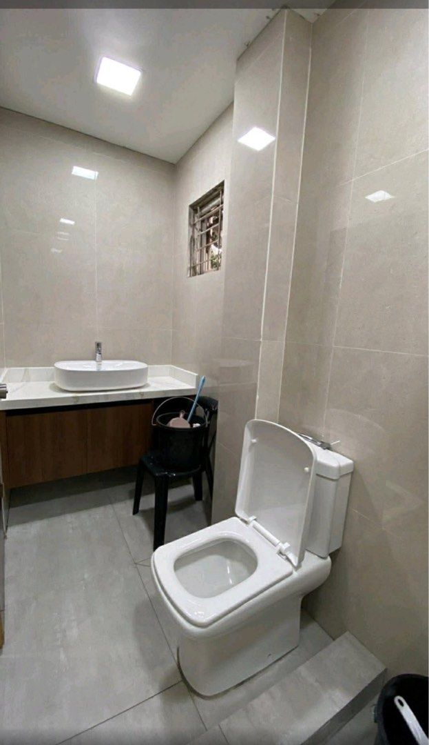 400sqm plus commercial space warehouse for rent (Category: Commercial) located in Manila. Submitted by vagdula (Listing ID 1436650656, Image 2). Description: For Lease Address: near mindanao ave quezon city Basic Details: Lease rate: php 600 pesos per sqm ex vat ex utilities Office/ Commercial space with high ceiling 2 story Total floor area: 473sqm+/- ground floor with a floor area of 235sqm +/- Office with 4 rooms , kitchen, rooftop is on the 2
