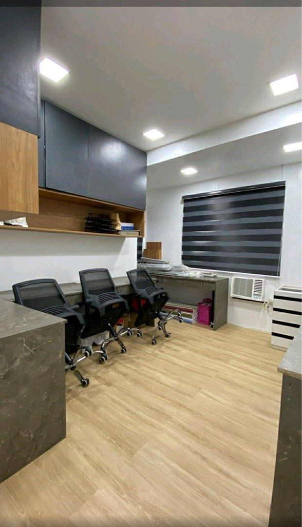 400sqm plus commercial space warehouse for rent (Category: Commercial) located in Manila. Submitted by vagdula (Listing ID 1436650656, Image 3). Description: For Lease Address: near mindanao ave quezon city Basic Details: Lease rate: php 600 pesos per sqm ex vat ex utilities Office/ Commercial space with high ceiling 2 story Total floor area: 473sqm+/- ground floor with a floor area of 235sqm +/- Office with 4 rooms , kitchen, rooftop is on the 2