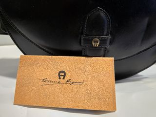 （分類：）位於 。 由 olive_labrador 提交（商品編號 1436744746，圖片 1）。簡介： 。
