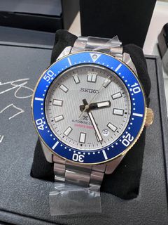 （分類：）位於 。 由 watch_outz 提交（商品編號 1423724109，圖片 1）。簡介： 。