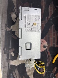 （分類：）位於 。 由 faiwongcomputer 提交（商品編號 1436715840，圖片 1）。簡介： 。