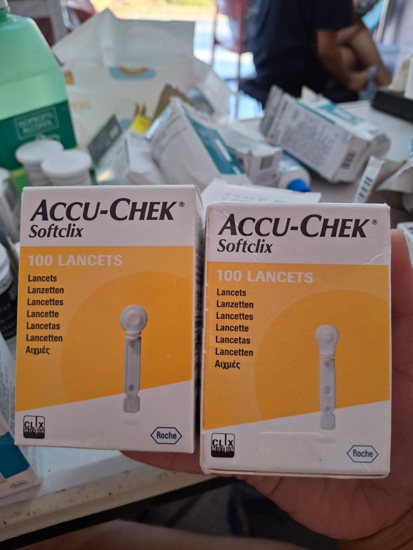 ACCU CHECK SOFTCLIX LANCETS (Category: Medical Supplies & Tools) located in Baguio. Submitted by skincaregoodies (Listing ID 1436741487, Image 1). Description: 3 pcs avail 2028 exp brandnew original.