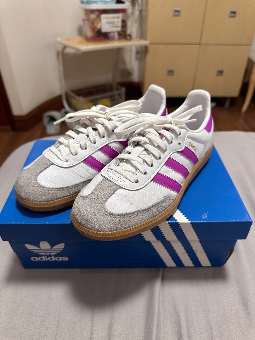 Adidas Samba White Purple Sneakers (Category: Sneakers) located in Manila. Submitted by angelomold04025 (Listing ID 1436761956, Image 2). Description: Adidas Samba Size 2 1/2 US can fit Womens Size 5-6 Like new Used twice 2000 Nego.