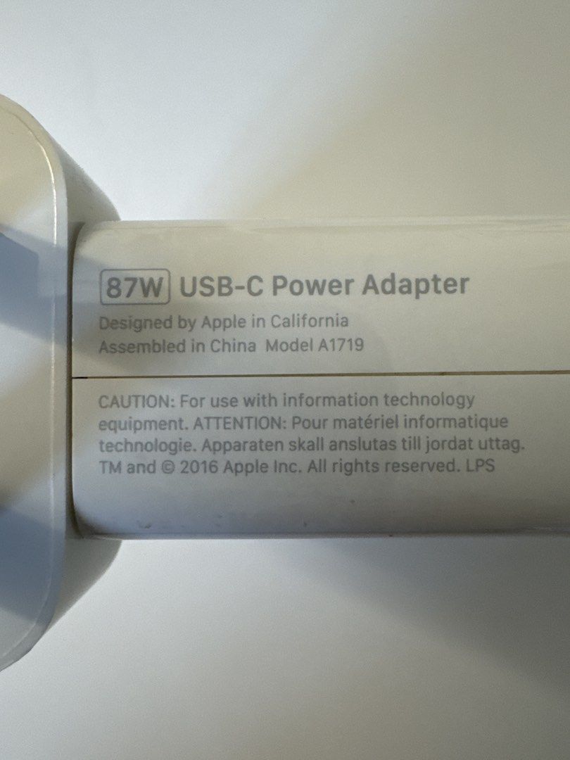 Apple 87W USB-C Power Adapter448403457977896962