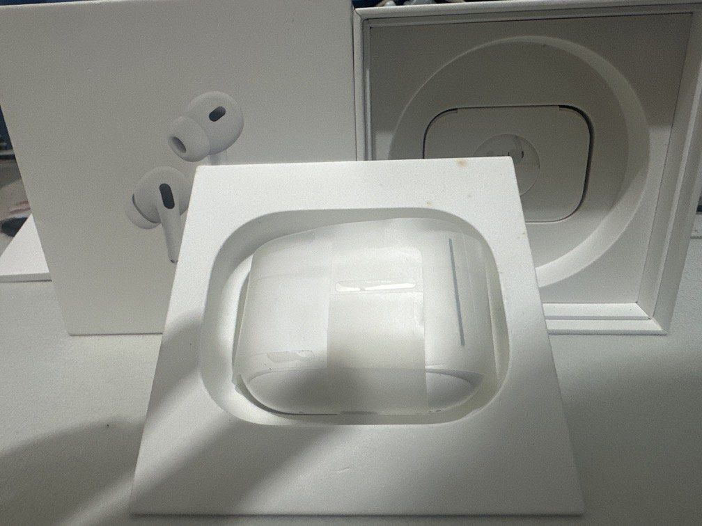 Apple AirPods Pro 2448524877992437760