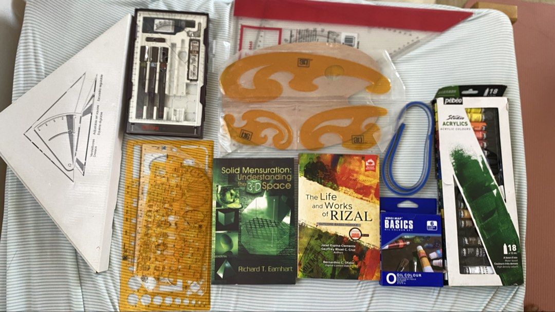 Architecture Supplies Set - Drawing Tools, Paints, Books (Category: Stationery & School Supplies) located in Las Pinas. Submitted by kathleenfayemiranda17 (Listing ID 1436696022, Image 1). Description: - Drawing tools: stencils, rulers, compass set - Paints: Oil paints and acrylic paints - Accessories: Wooden palette - Books: "Solid Mensuration: Understanding the 3D Space" and "The Life and Works of Rizal".