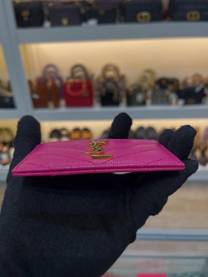 Authentic YSL Card Holder (Category: Luxury Bags & Wallets) located in Rizal. Submitted by SummerPeaCloset (Listing ID 1436763384, Image 2). Description: Complete with box, dustbag and brand cards In good condition All my posted items are money-back guaranteed authentic. Hagglers and the same people who endlessly messages asking for the “last price” with no honest intent to buy anything from us will be ignored. Let us please be respectful of each