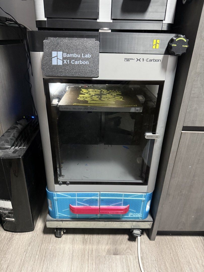 Bambu Lab X1-Carbon 3D Printer with ams449051990322073600