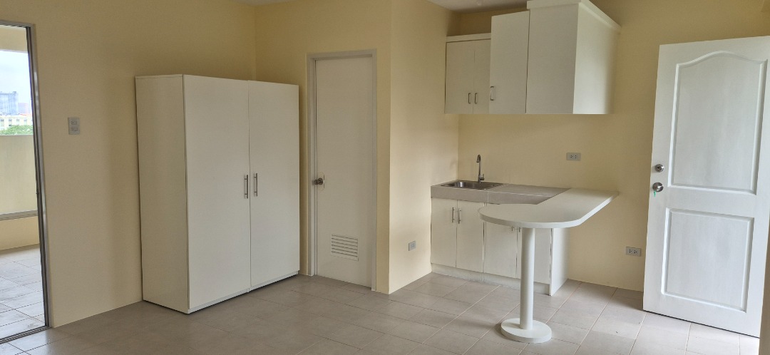 (Category: ) located in . Submitted by eddie.co (Listing ID 1436728138, Image 1). Description: .