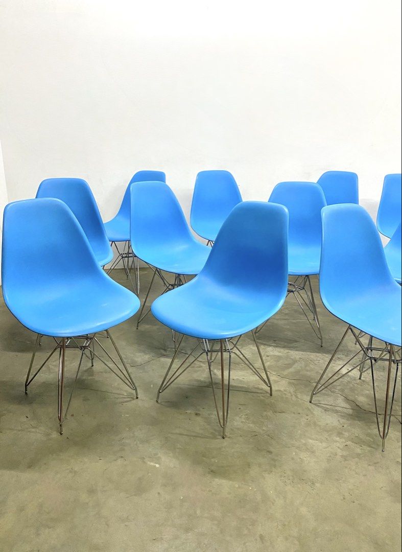 Blue Eames Style Chairs (Category: Chairs) located in Santa Rosa. Submitted by annie_annie83 (Listing ID 1436729184, Image 3). Description: -✨4700 each✨ -Set of blue Eames-style chairs - Features a molded plastic seat - Chrome wire base - Designed for comfort and style - Perfect for dining or accent use - Ready for immediate use .