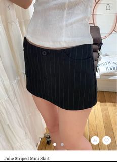 （分類：）位於 。 由 yuokiiiu_ 提交（商品編號 1436784295，圖片 1）。簡介： 。