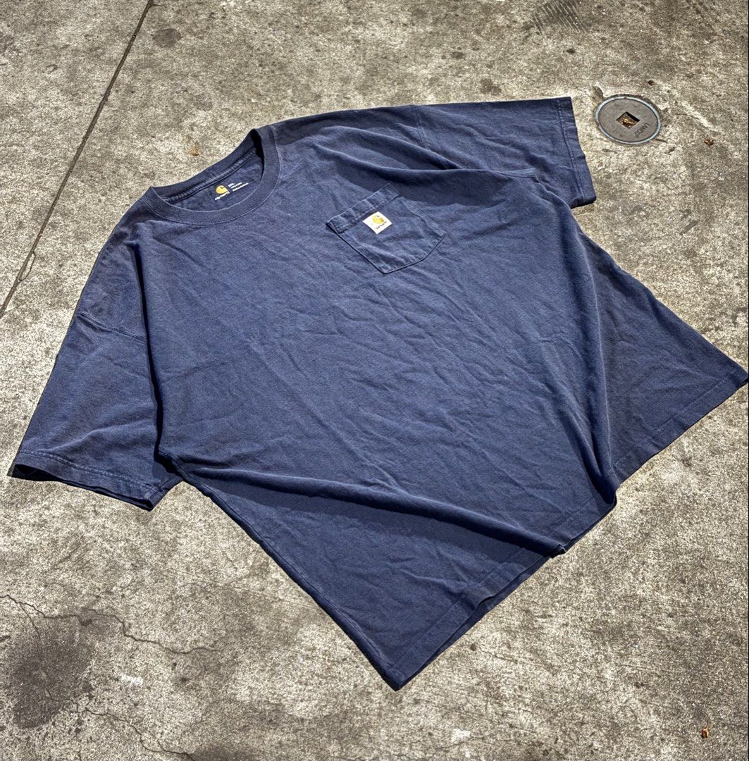 Carhartt Pocket Tee - Navy Blue - 2XL (Category: Tshirts & Polo Shirts ) located in Batangas. Submitted by aimhrandel40321 (Listing ID 1436762503, Image 1). Description: CARHARTT K87 POCKET TEE Issue : none (need wash) Condition : Excellent (need wash) Size on tag : XL Color rate : 8.8/10 Width × Length : 29 x 31 Mine: 700 + Shipping fee.