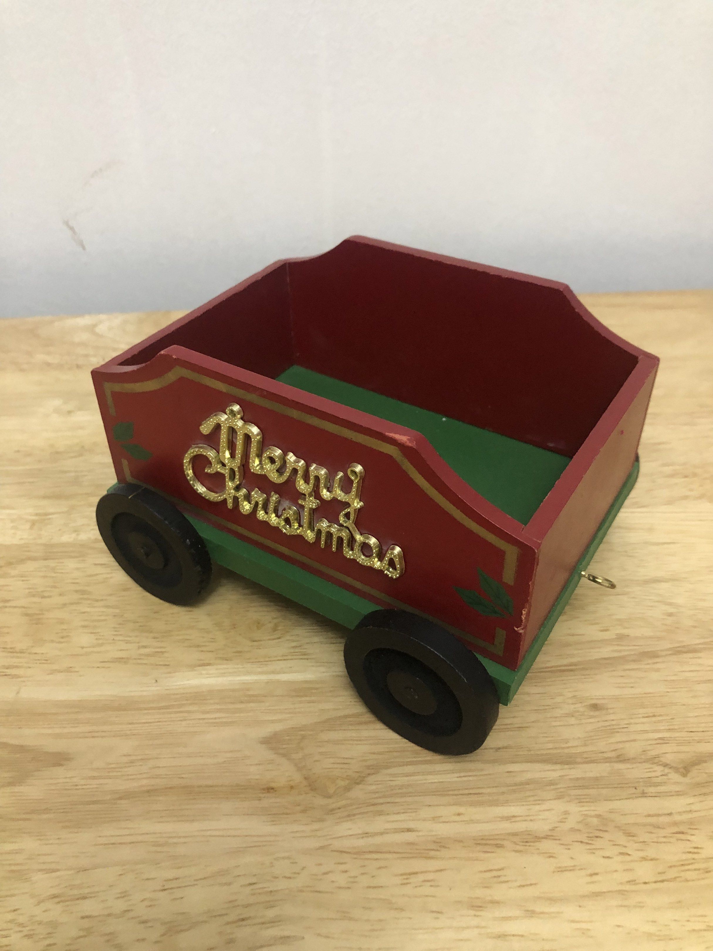 Christmas Train Cart (new arrival) (Category: Other Home Decor) located in Cavite. Submitted by surplus_atbp (Listing ID 1436748809, Image 2). Description: .