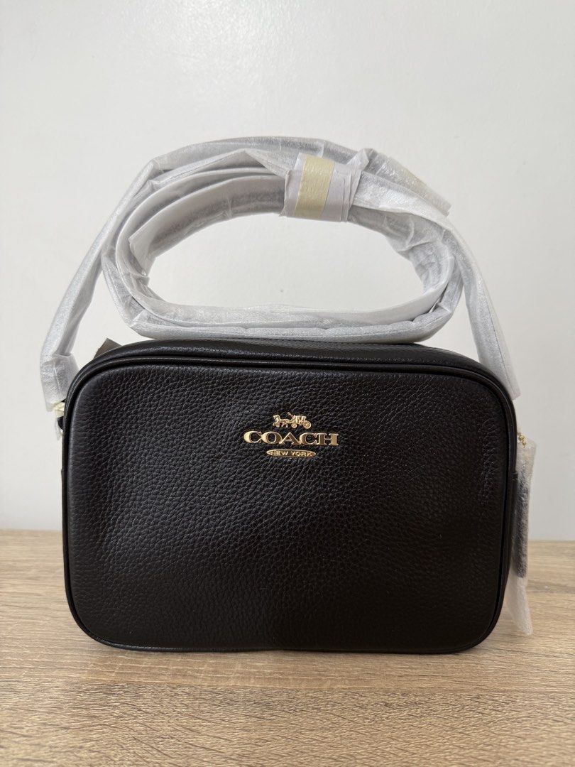 Coach Jamie Camera Bag Black (Category: Luxury Bags & Wallets) located in Antipolo. Submitted by ritzkenzo_olshop06 (Listing ID 1436653521, Image 1). Description: .