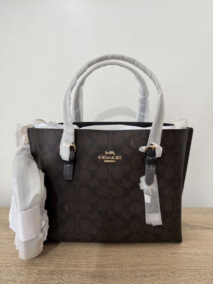 Coach Mollie 25 walnut sig (Category: Luxury Bags & Wallets) located in Antipolo. Submitted by ritzkenzo_olshop06 (Listing ID 1436653603, Image 1). Description: .