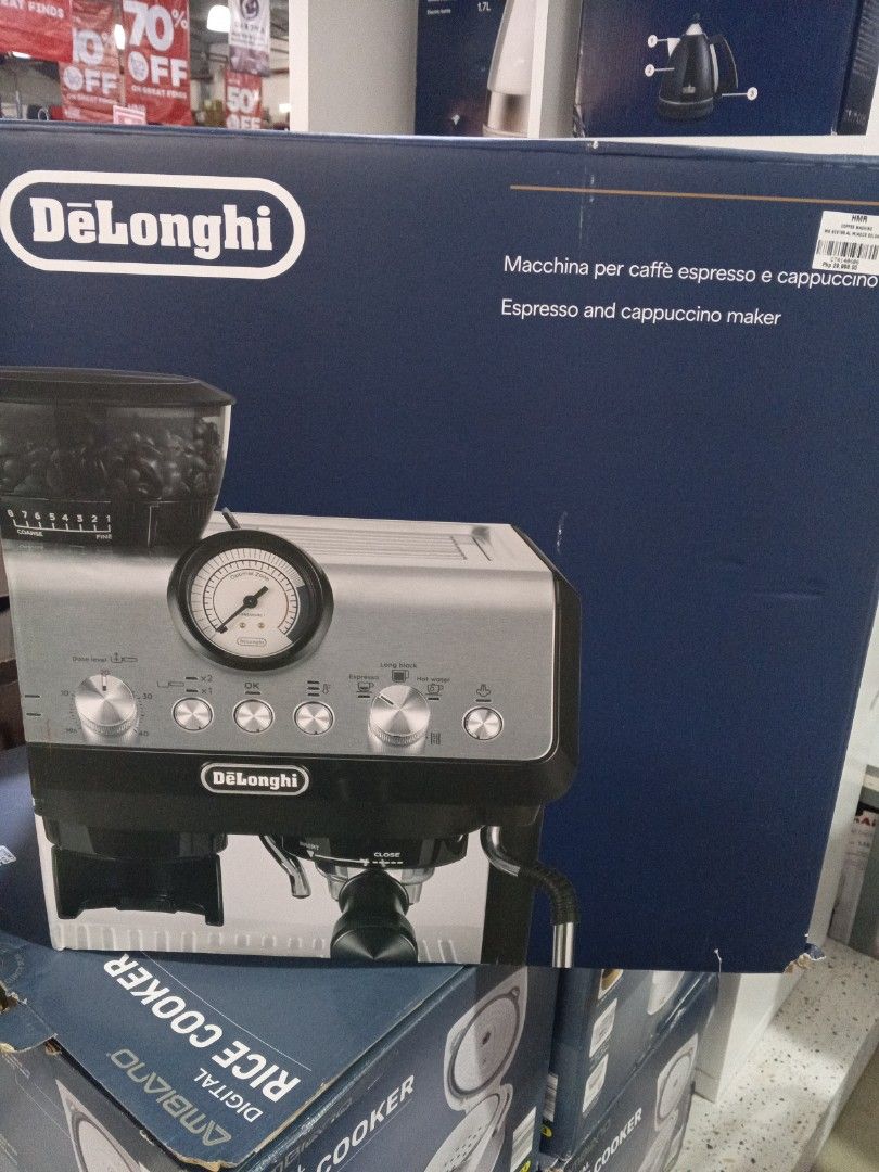 Coffe machine (Category: Coffee & Tea Tableware) located in Cainta. Submitted by quickstar_6b8e8b (Listing ID 1436671592, Image 2). Description: coffee machine.
