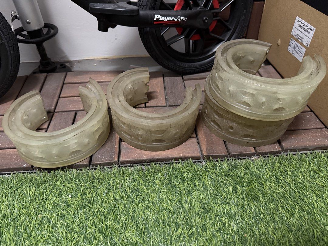 Coil spring buffer (Category: Suspension & Handling) located in Singapore. Submitted by Mulishah (Listing ID 1436766849, Image 1). Description: Used on my BYD M6 Used for about 3mnths plus. My review this item will help slightly stabilise your bouncy ride especially for BYD M6. Doesn’t work like coil over but does help abit. .