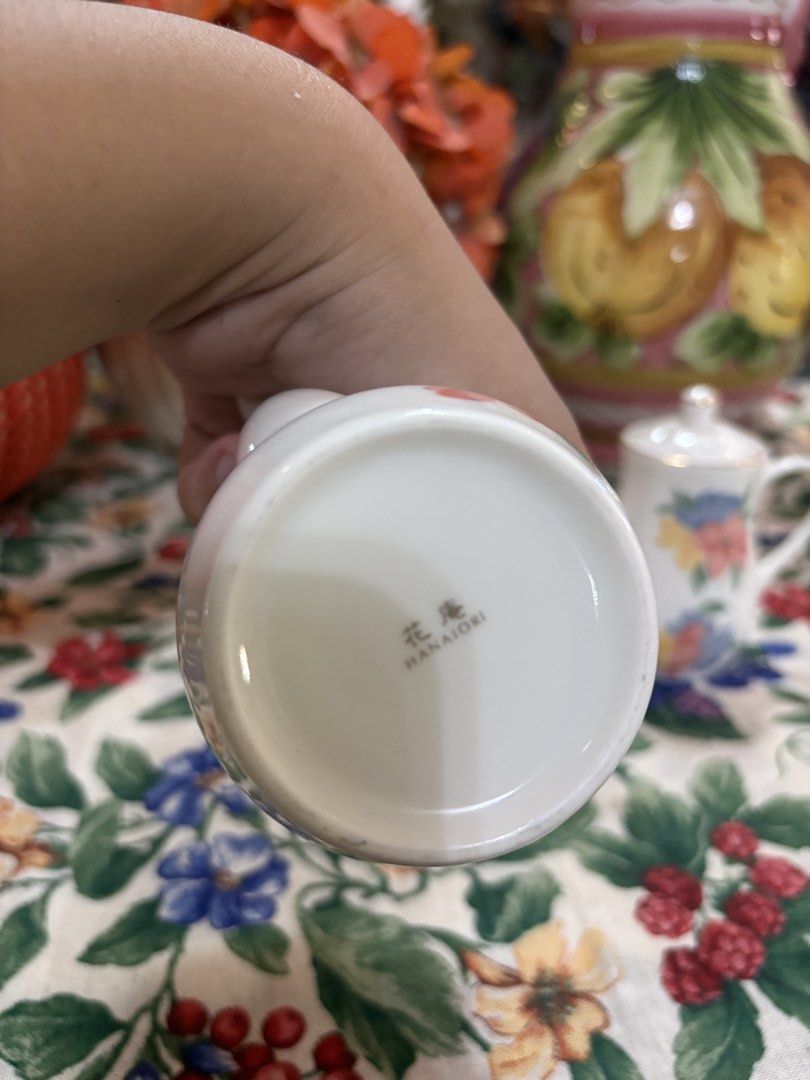 Condiments set (Category: Other Kitchenware & Tableware) located in Dipolog. Submitted by playmatesfriend.ph (Listing ID 1436659702, Image 2). Description: .