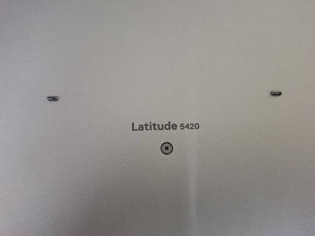 Dell Latitude 5420 Laptop - Bare bone.448174704286781440