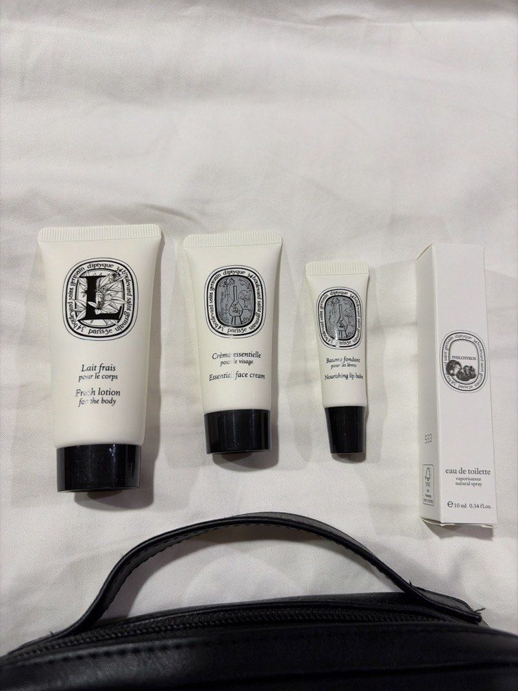 Diptyque pouch Qatar business class (Category: Purses & Pouches) located in Pasig City. Submitted by designeritems4less (Listing ID 1436776604, Image 2). Description: Full complete Diptyque pouch set Brand new .