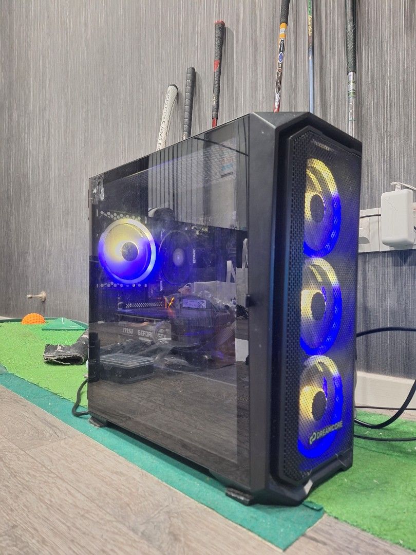 Dreamcore built Gaming PC448744095346872322