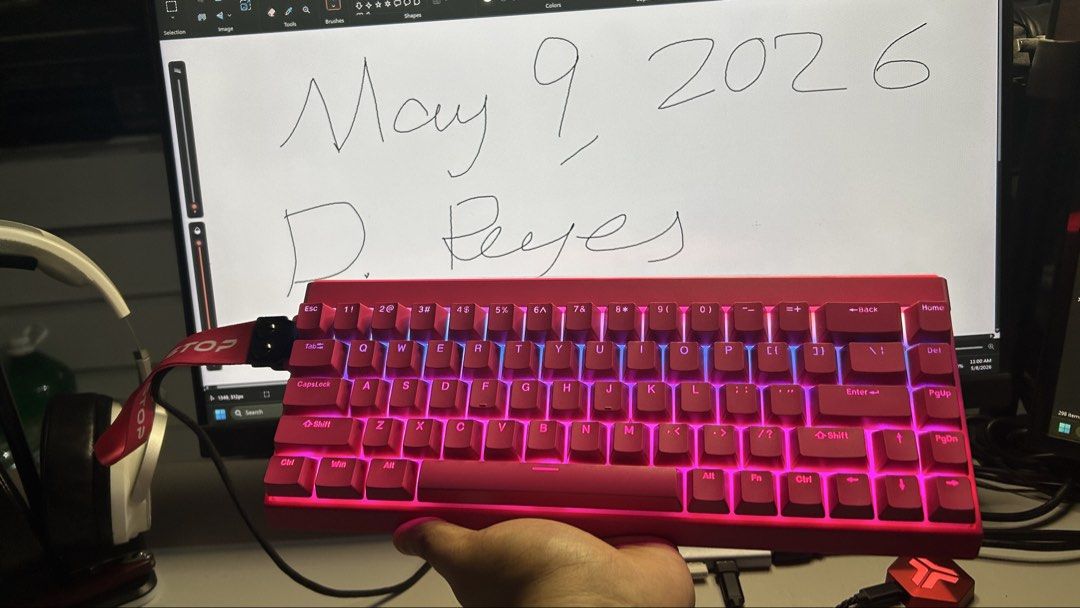 EWEADN DK68 HE magnetic Keyboard (Category: Computer Keyboard) located in Cavite. Submitted by biboyharanero (Listing ID 1436817603, Image 1). Description: EWEADN DK68 HE magnetic Keyboard WIRED 1K POLLING Negotiable No LP in mind so please pm your maximum offer if below posted price (I hate haggling) RFS: Decluttering Issue: None Switches: Gateron Everfree 30g Structure: Tray Connectivity: Wired Personal warranty for 2 days only, any issue arise